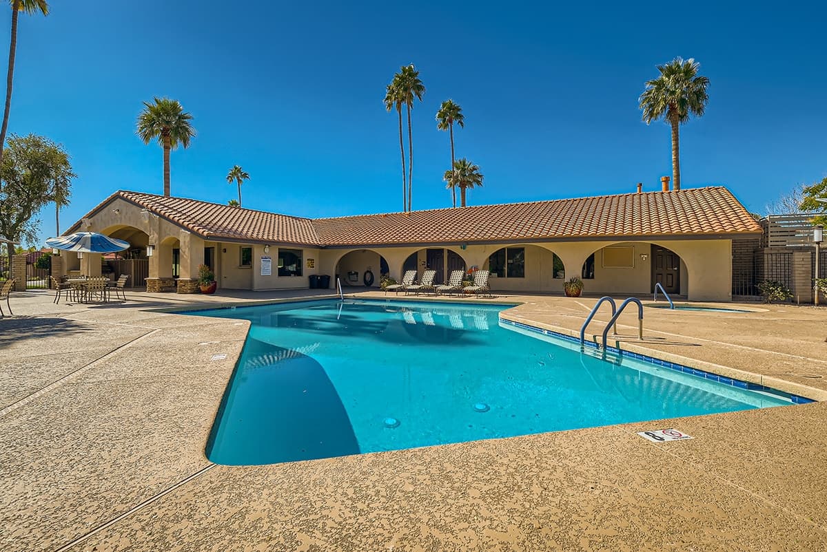 Before virtual twilight daytime exterior image